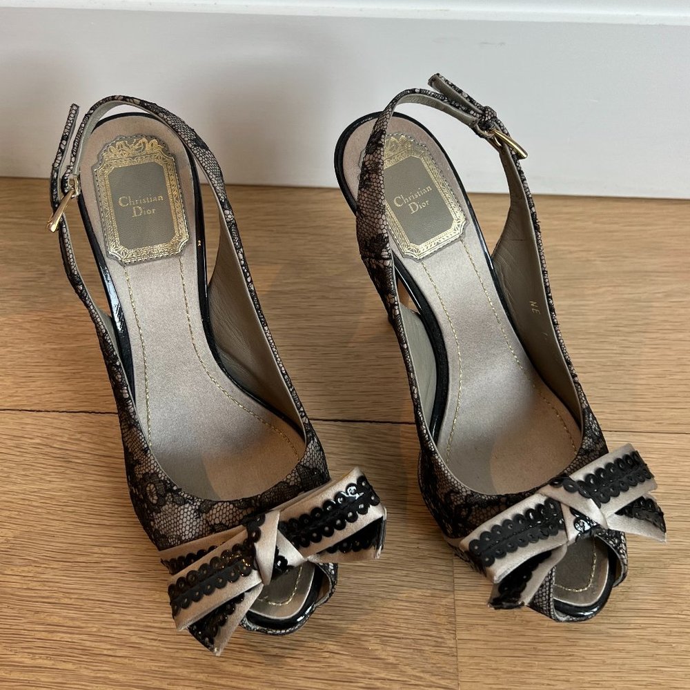 Dior Blush Satin & Black Lace Peep Toe Sling Back Bow High Heel | Size 5.5